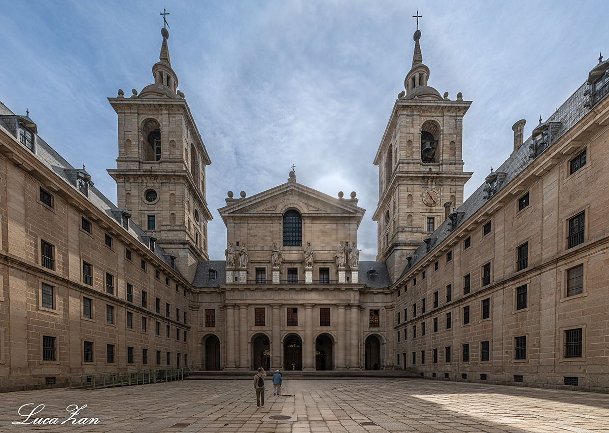 Real Monasterio de San Lorenzo de El Escorial – – Lucazanphoto